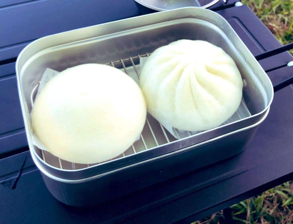 メスティンで蒸した肉まん