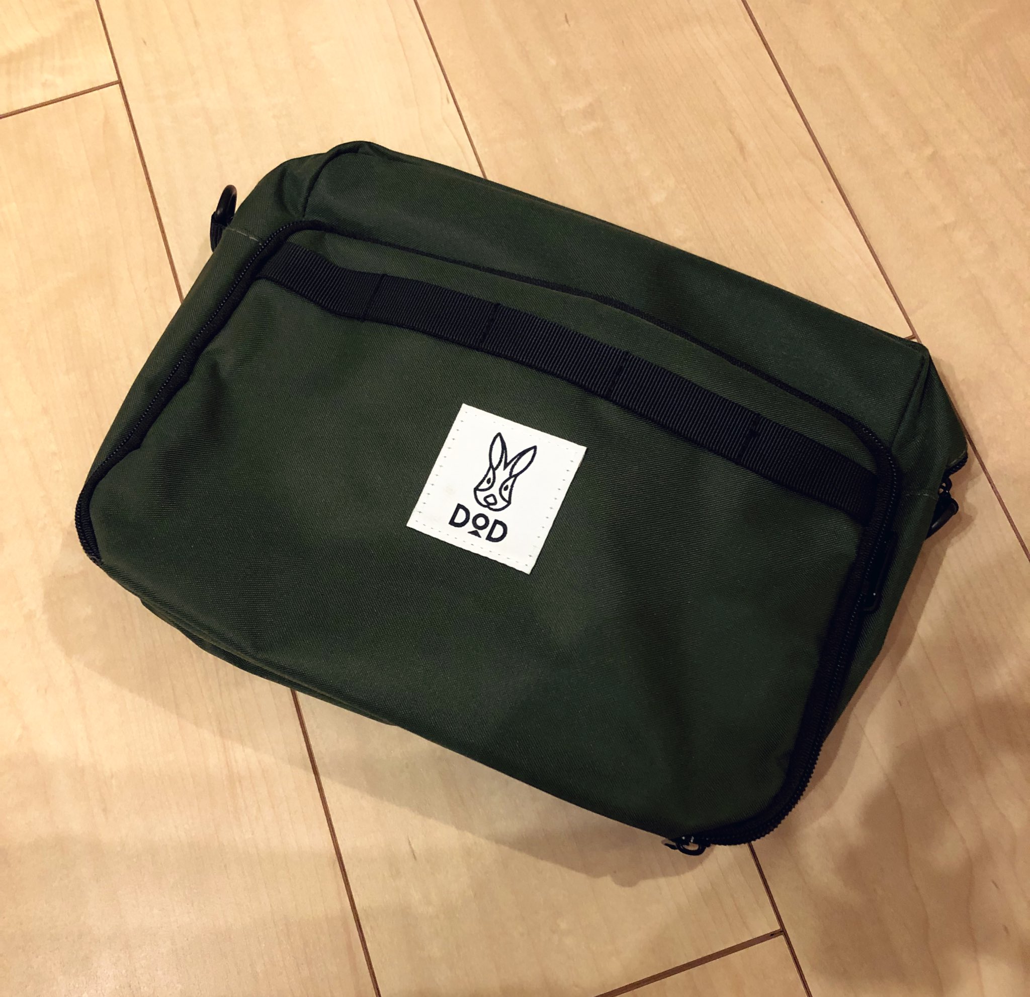 DODのショルダーバッグ