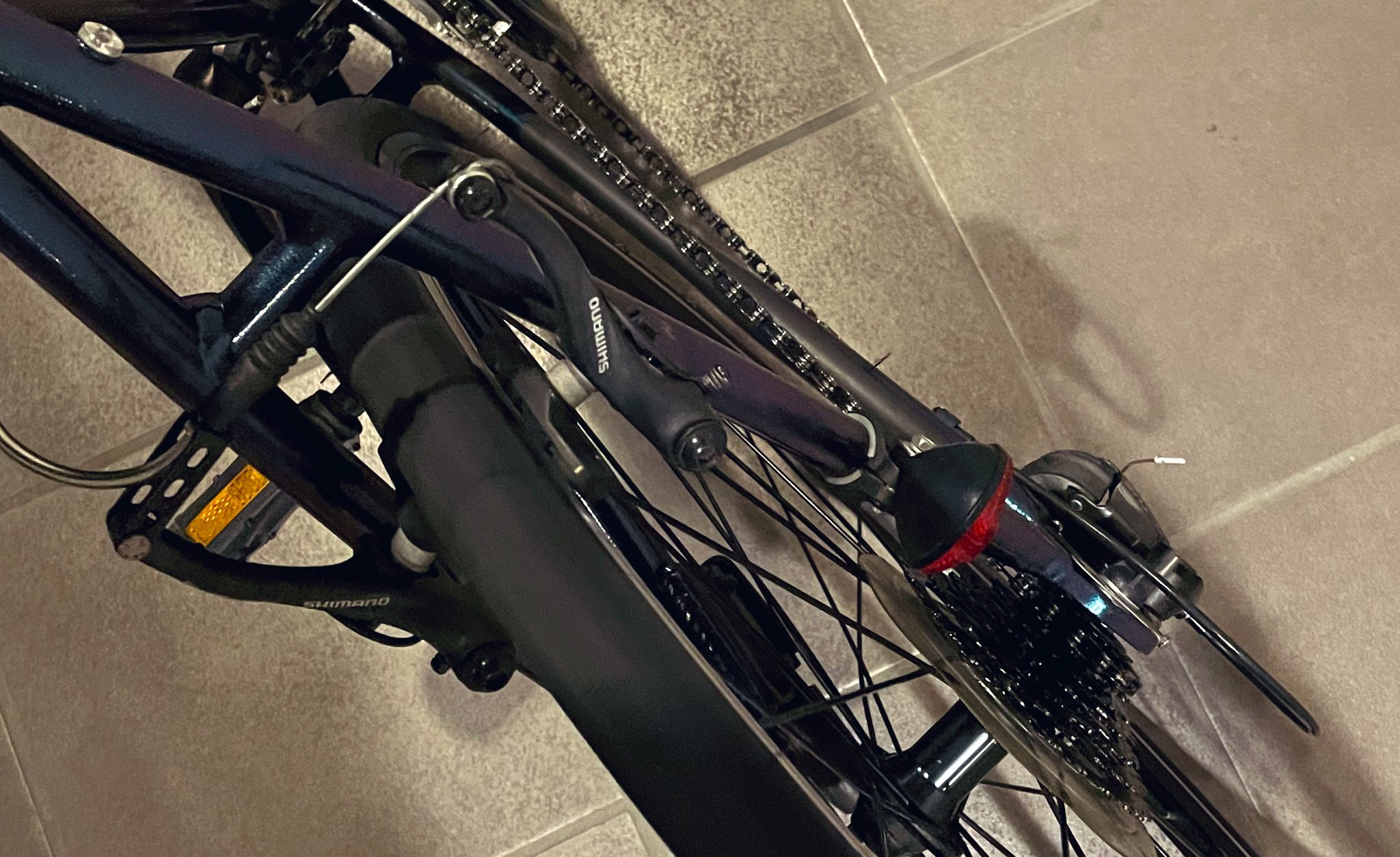 クロスバイクのリムとブレーキパッドの掃除